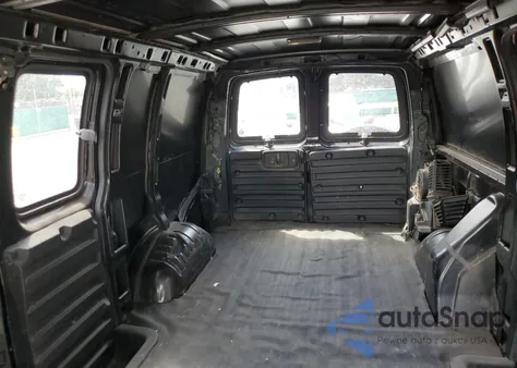 2003 Chevrolet Express G2500 z USA, uszkodzony, nr VIN 1GCFH25T431136907